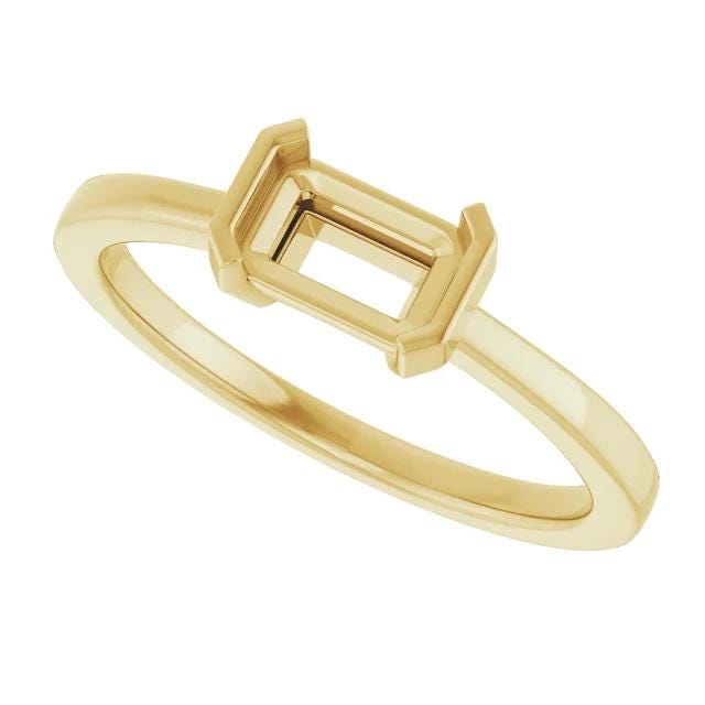 Emerald Solitaire Ring Mounting, East-West Setting, Engagement ring in Karat Gold