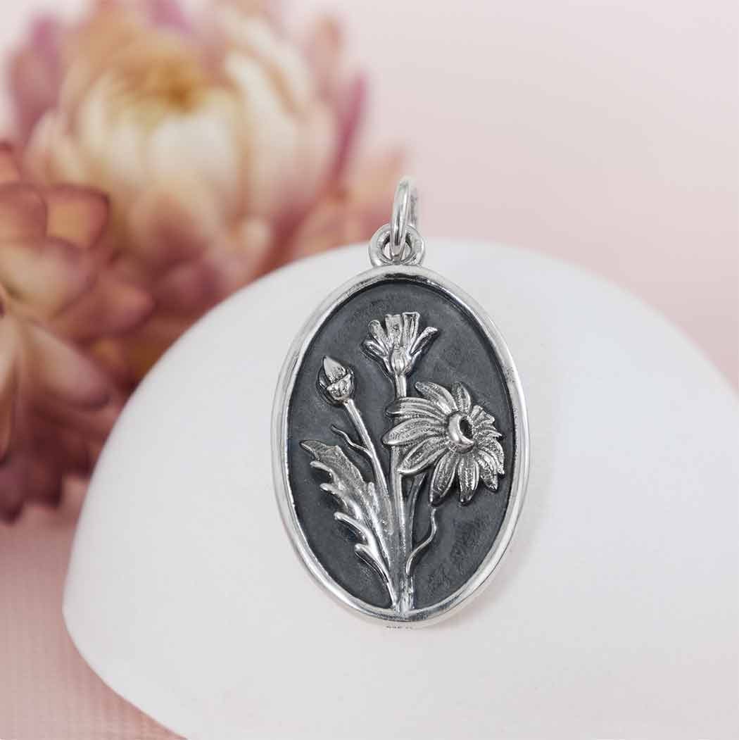 Silver Daisy Charm - April Birthflower 25x13mm