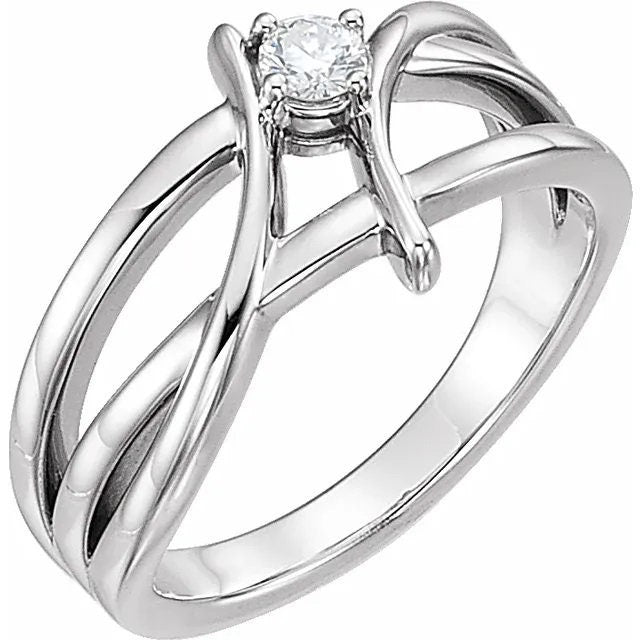 Crisscross ring with 5.2mm prong setting in Sterling Silver, or 14k gold